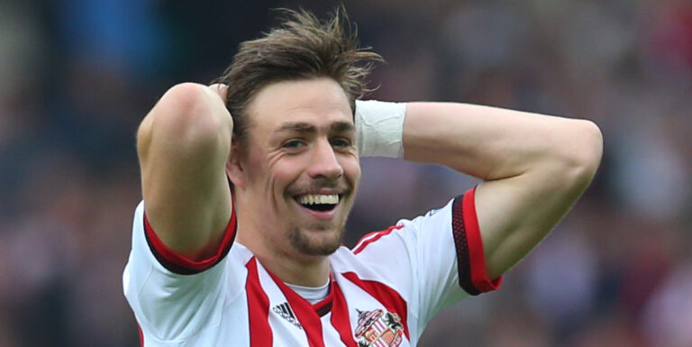 Coates Leaves For Portugal