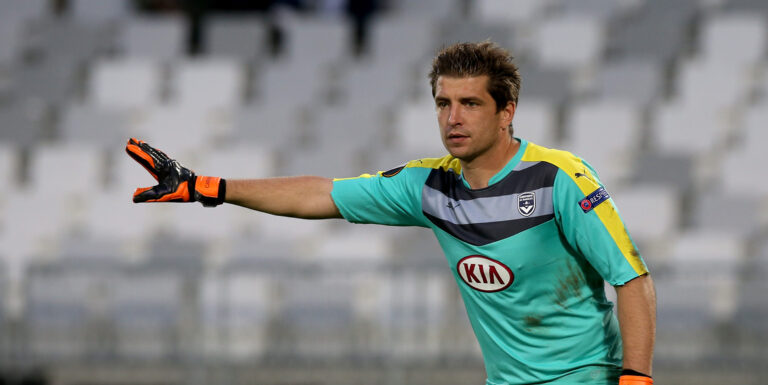 Sunderland make a move for Bordeaux ‘keeper Carrasso