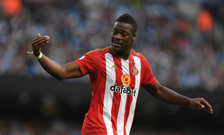 Moyes stands firm with want-away Kone