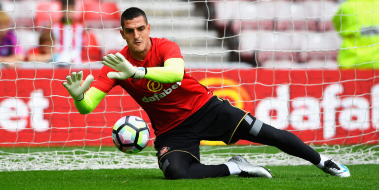 Five goalkeepers that Sunderland should look to sign